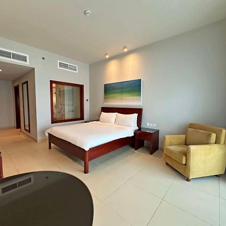 Radisson Blu Resort, פוג'יירה מראה חיצוני תמונה A bedroom at the hotel