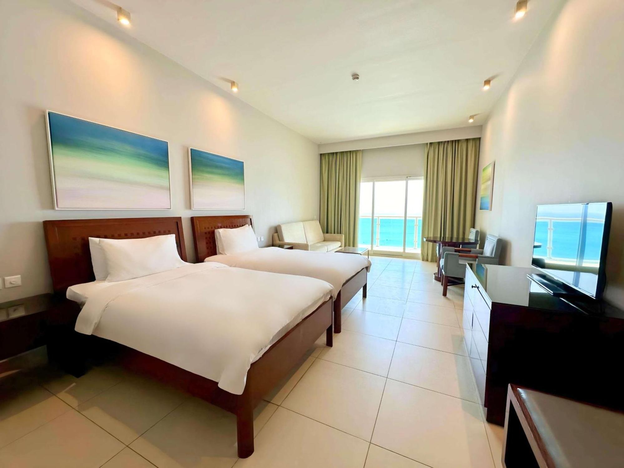 Radisson Blu Resort, פוג'יירה מראה חיצוני תמונה Deluxe Room